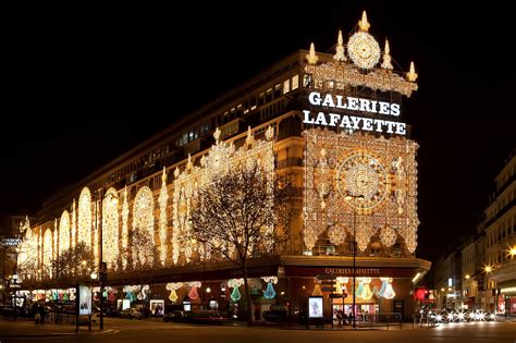 galeries lafayette retail luxe Kaperli leadership model référentil comportemental transformation culturelle managers équipe transposition